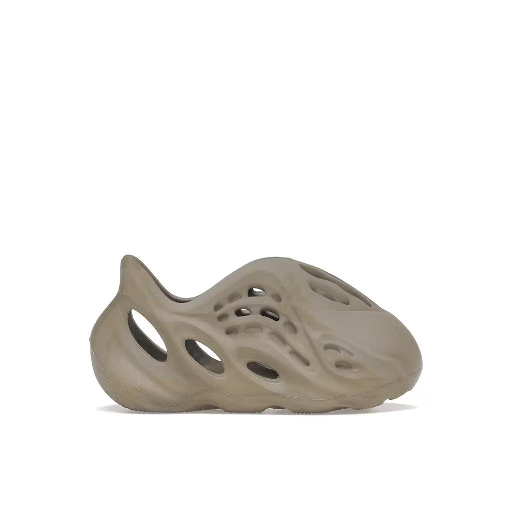 adidas Yeezy Foam RNNR Stone Sage (Infants)